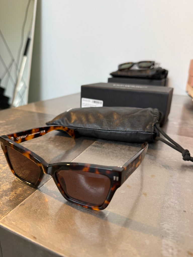 Off White Cincinnati Sunglasses